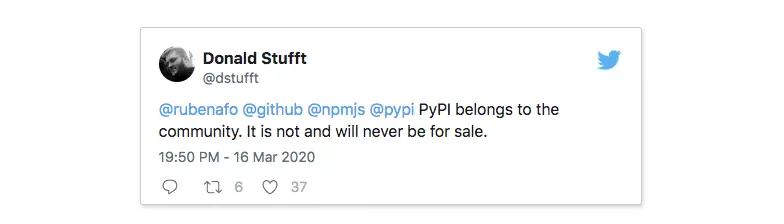 Donald Stufft's tweet about PyPi package